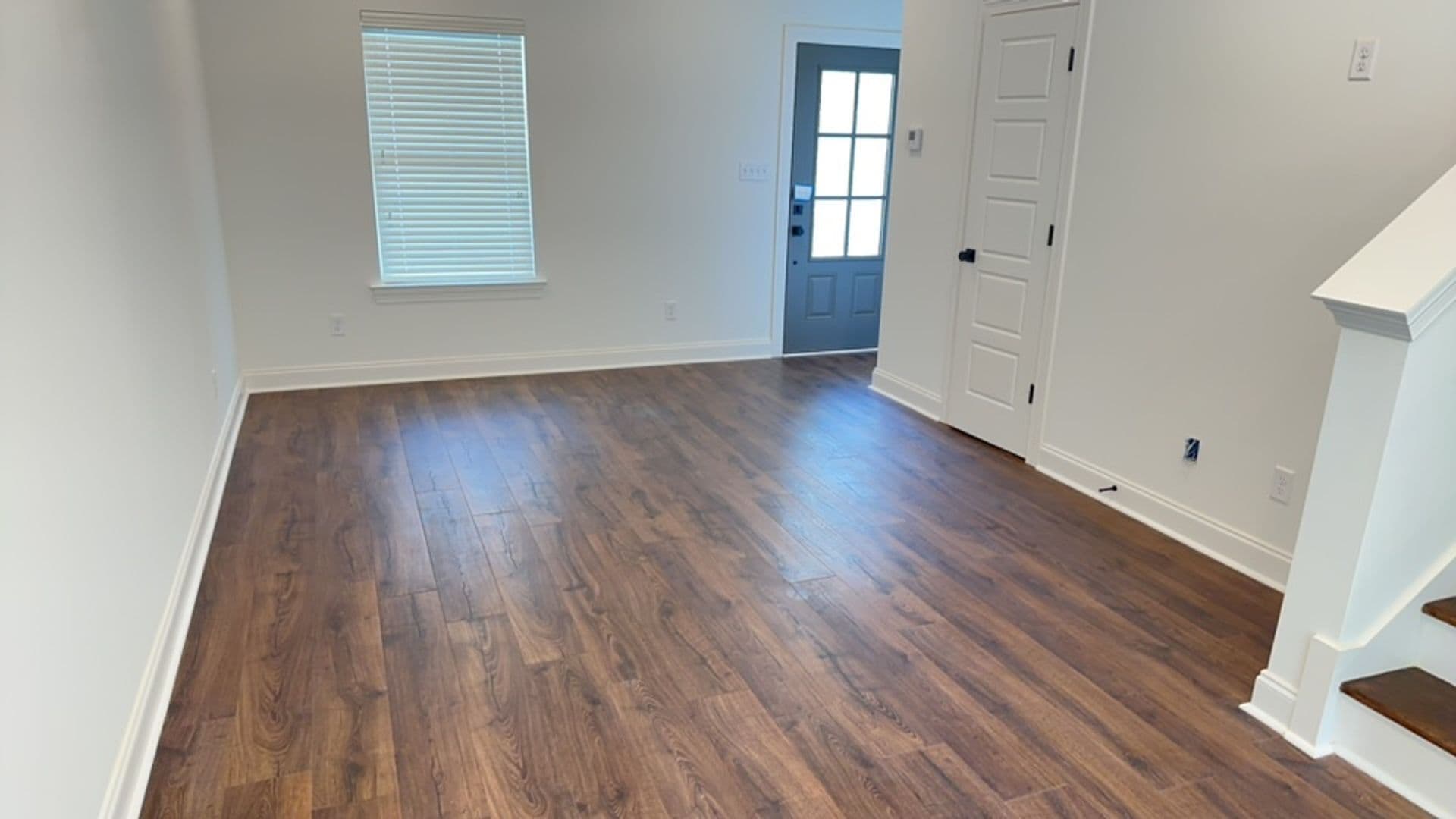Oxford House: 507 Meadow Crest Circle