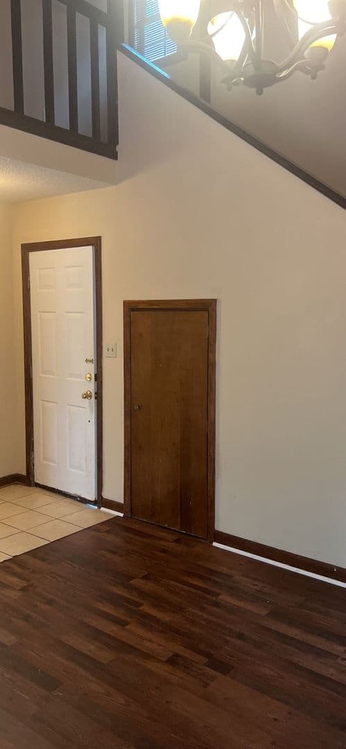 Oxford House: 3338 Whippoorwill
