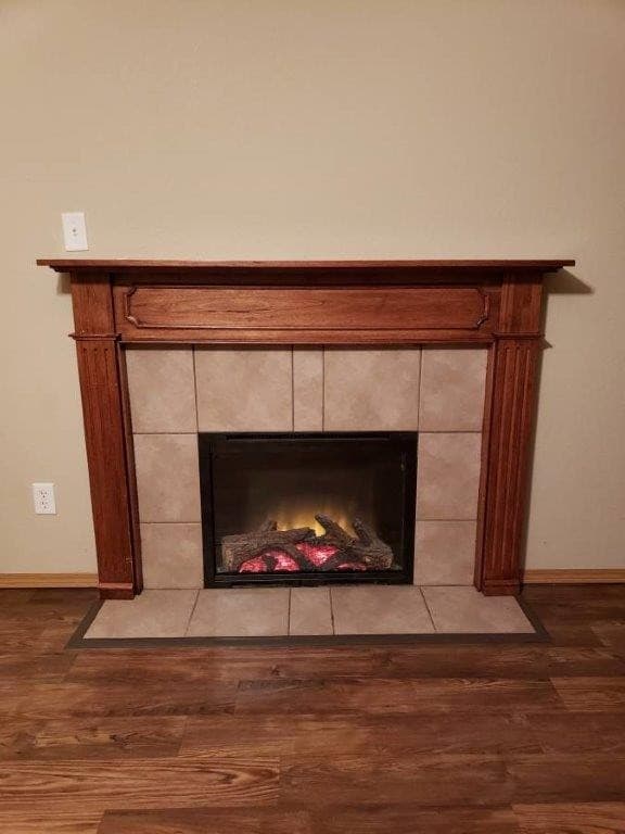 Springdale Apartment: Hidden Lake St