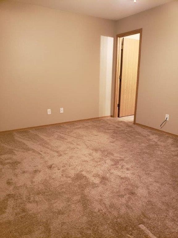 Springdale Apartment: Hidden Lake St