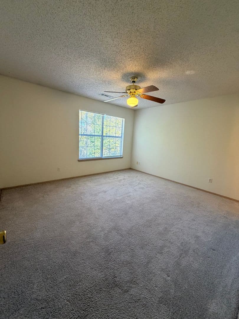 Fayetteville Apartment: Beck/Bernice