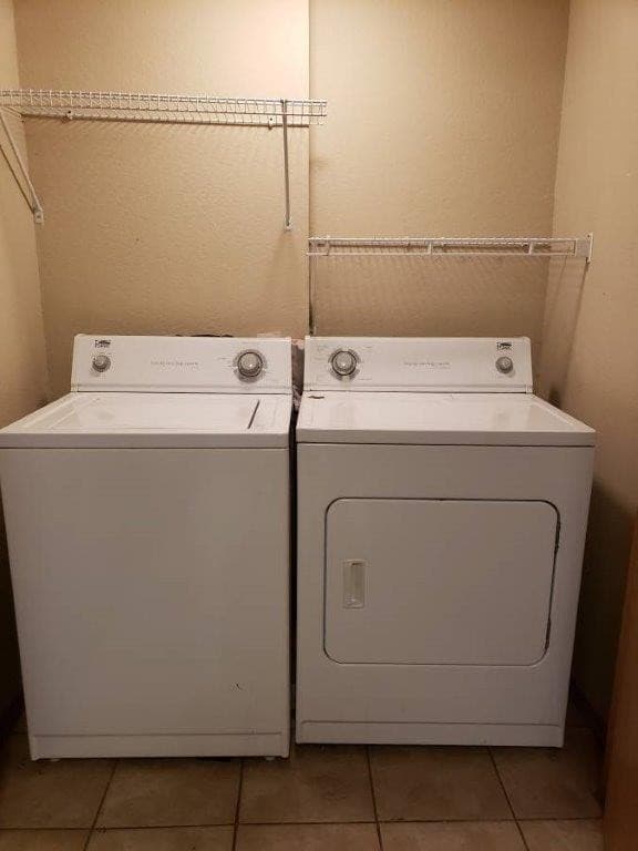 Springdale Apartment: Hidden Lake St