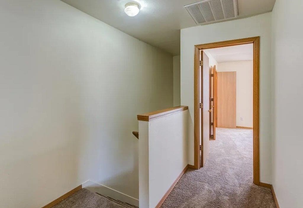 Fayetteville Apartment: W. Pleasant Woods Dr.