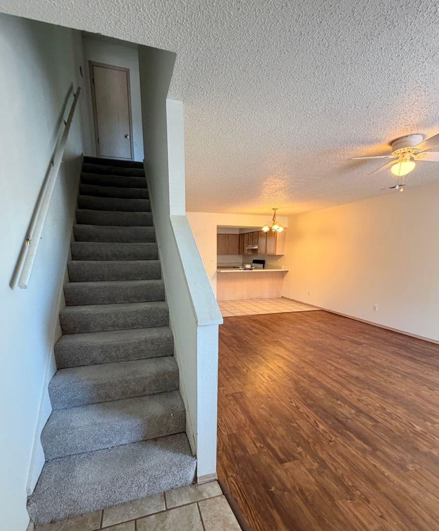 Fayetteville Apartment: Beck/Bernice