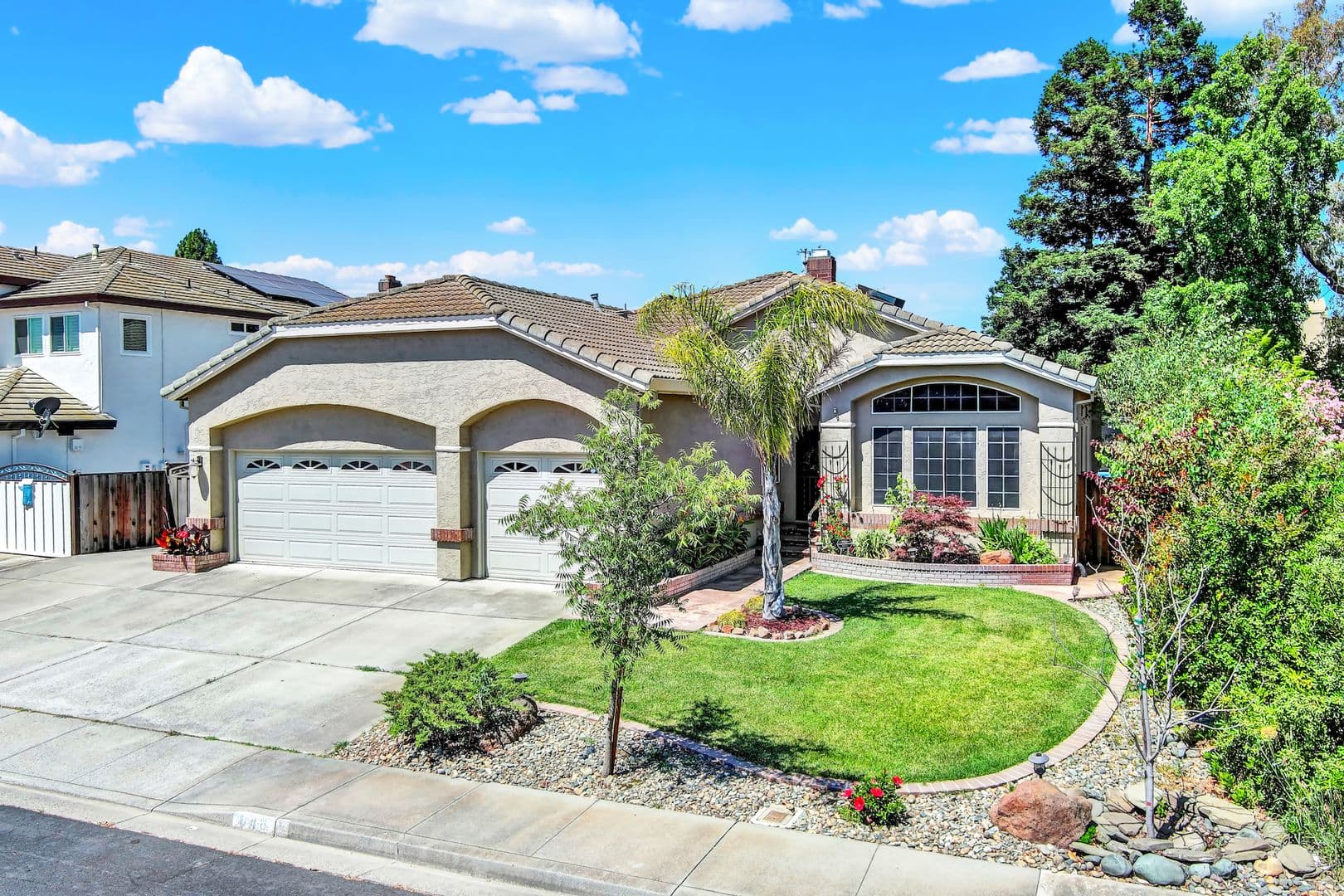 Vacaville House: 648 Fox Hollow Way