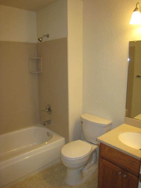 Vacaville Apartment: 577 Grandview Court
