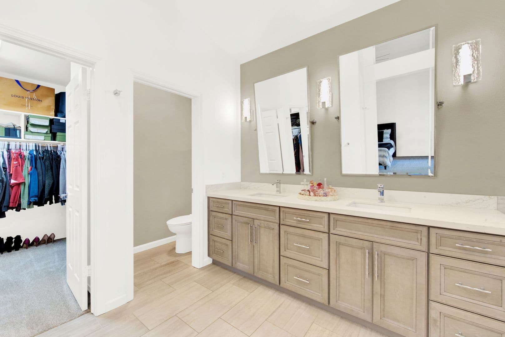 Vacaville House: 648 Fox Hollow Way