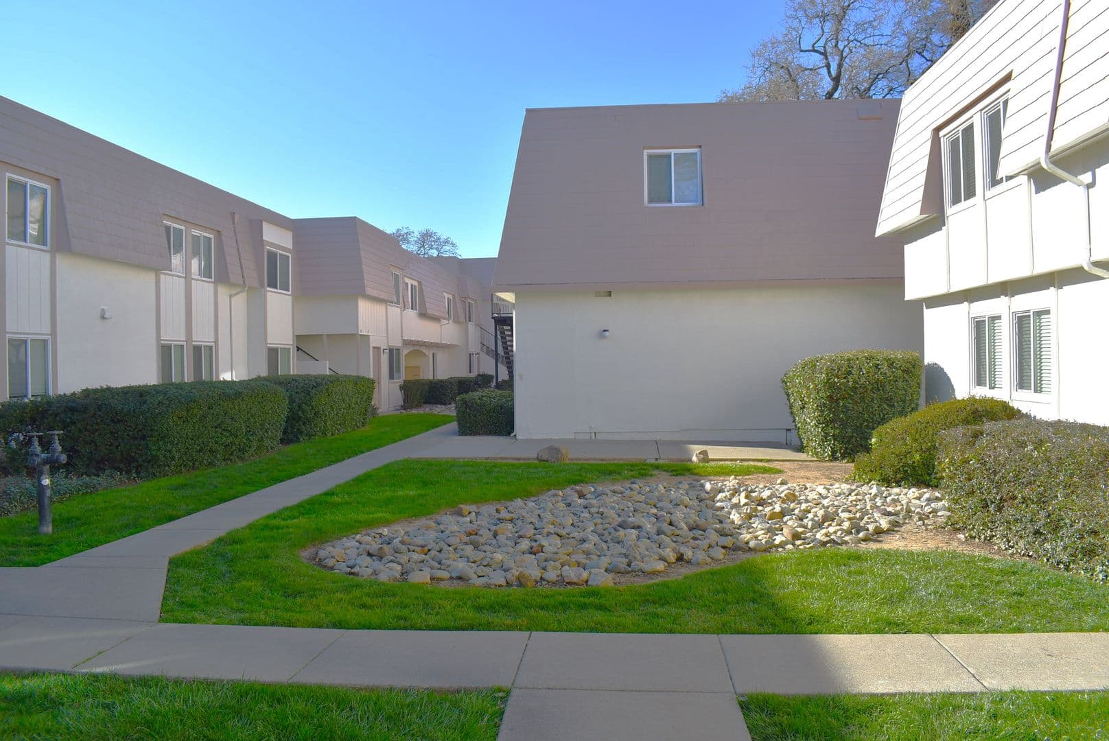 Vacaville Apartment: 577 Grandview Court