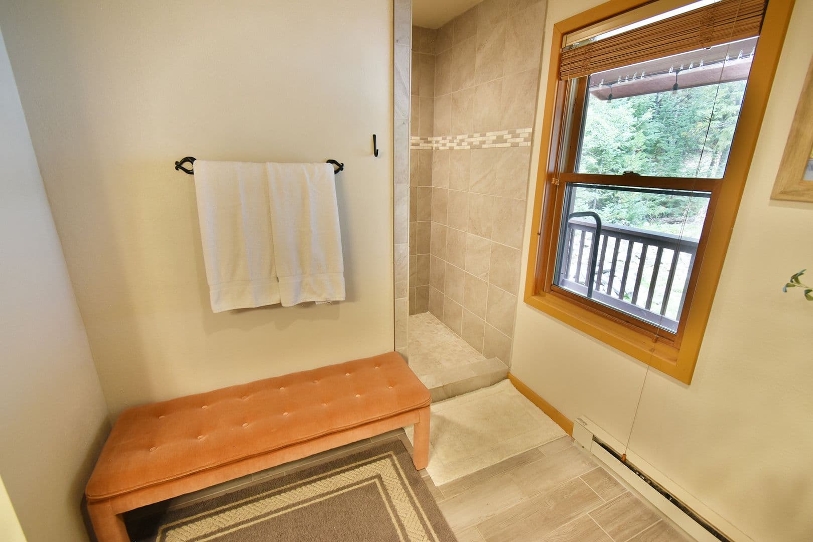 Keystone House: 4478 Montezuma Road