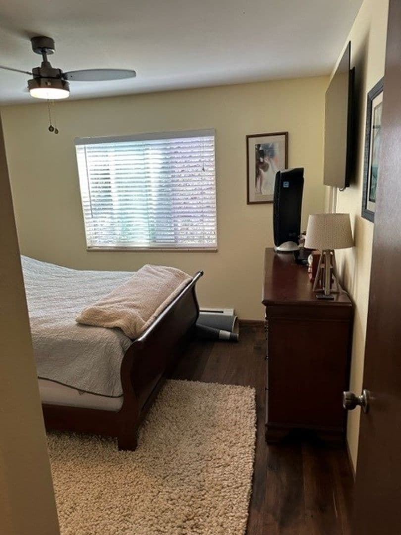 Dillon Condo: Dillon Valley East B201
