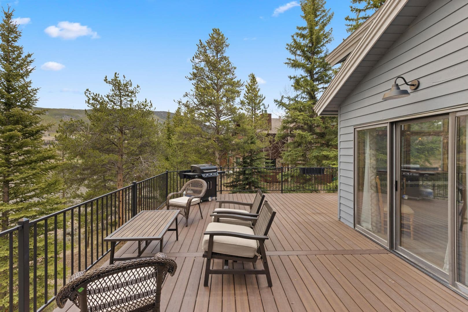 Keystone House: 1107 Penstemon Road