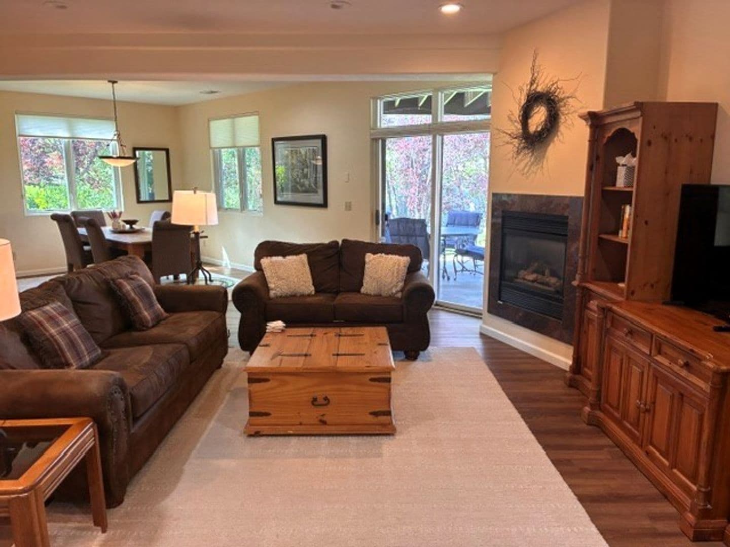 Dillon Condo: 54 Ensign Drive