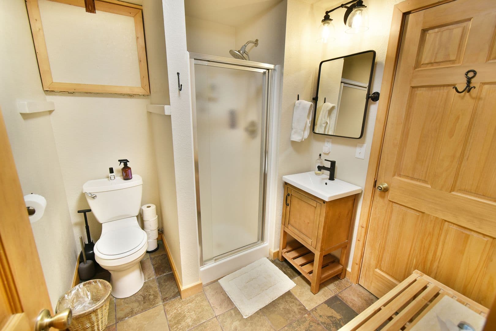 Keystone House: 4478 Montezuma Road