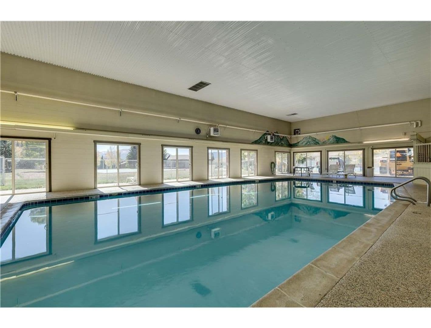 Dillon Condo: Dillon Valley East B201