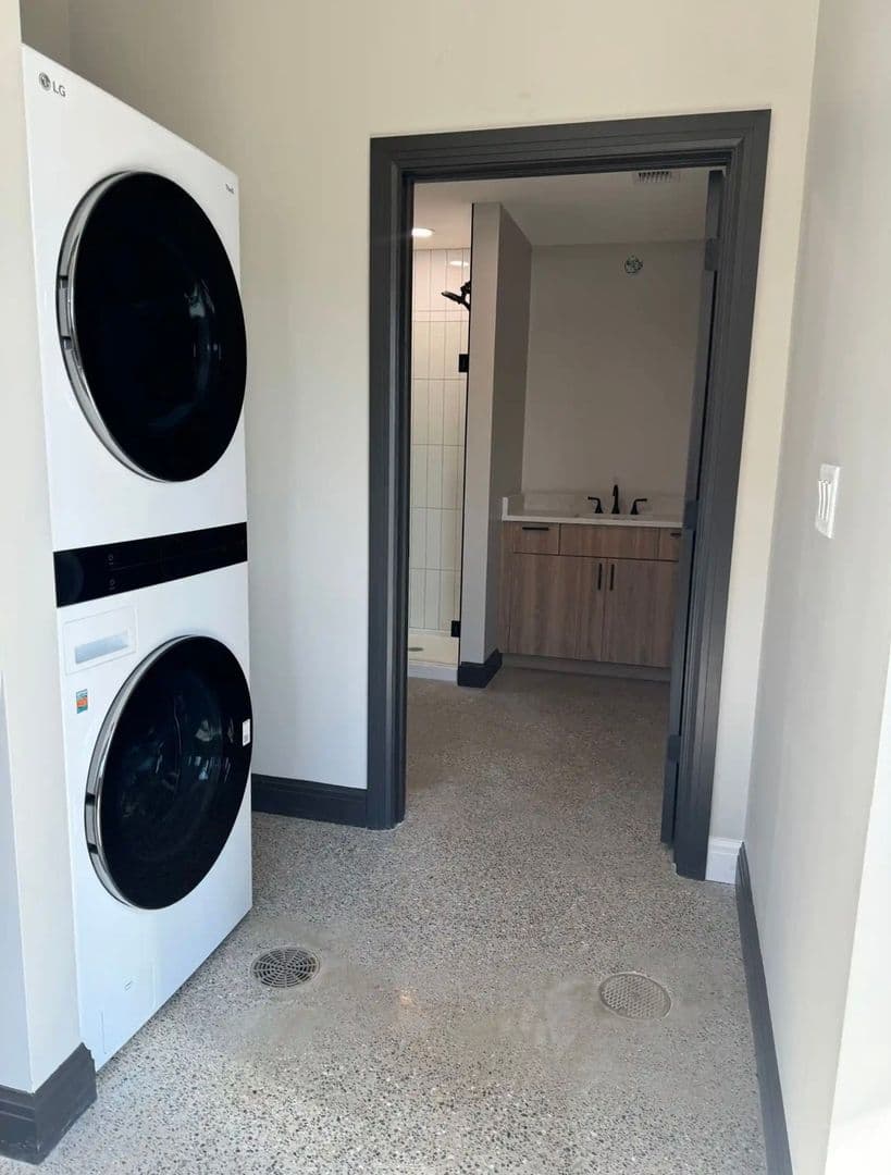 DETROIT Apartment: 603 E MILWAUKEE AVE