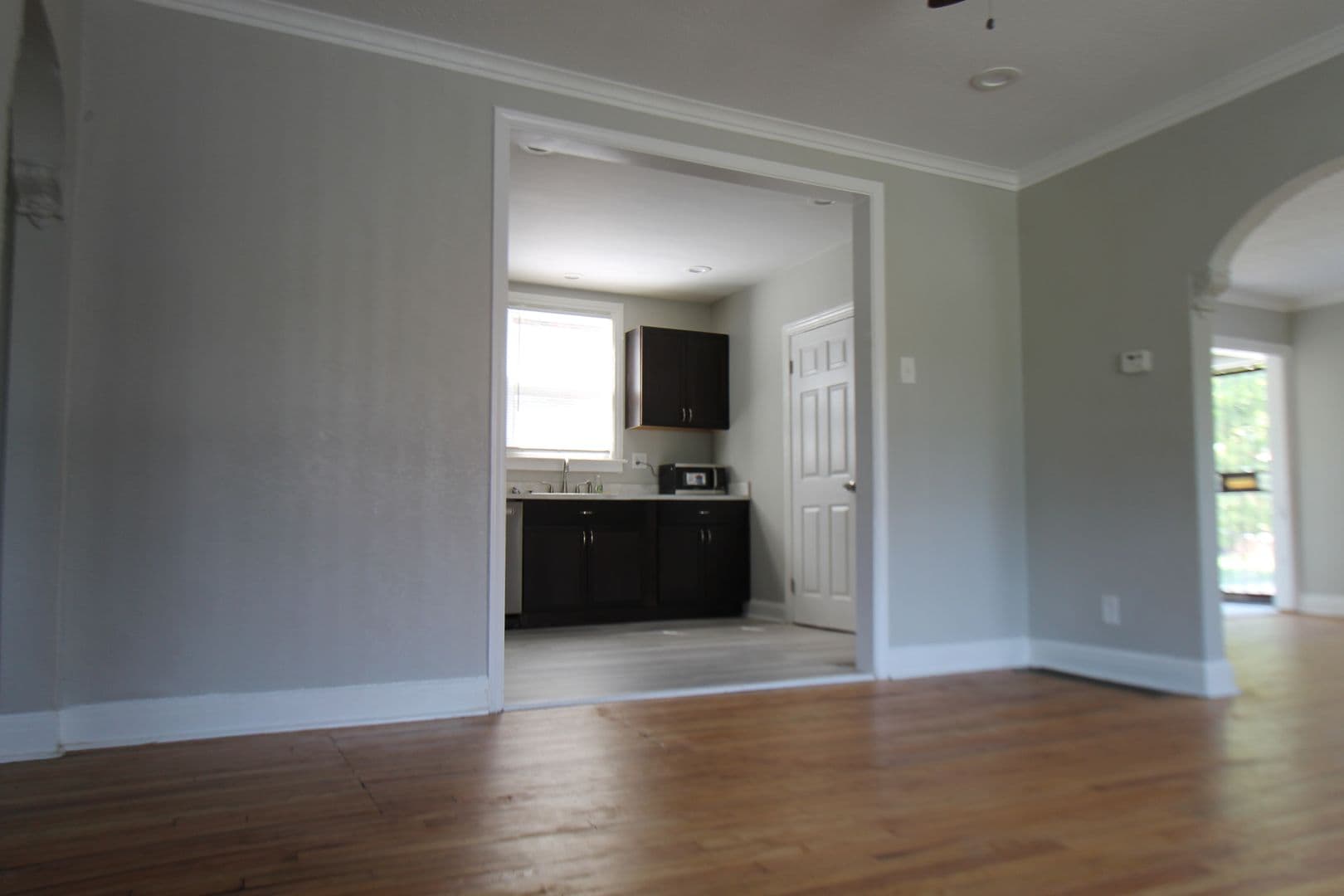 Detroit Apartment: 18714-16 Greenlawn St.