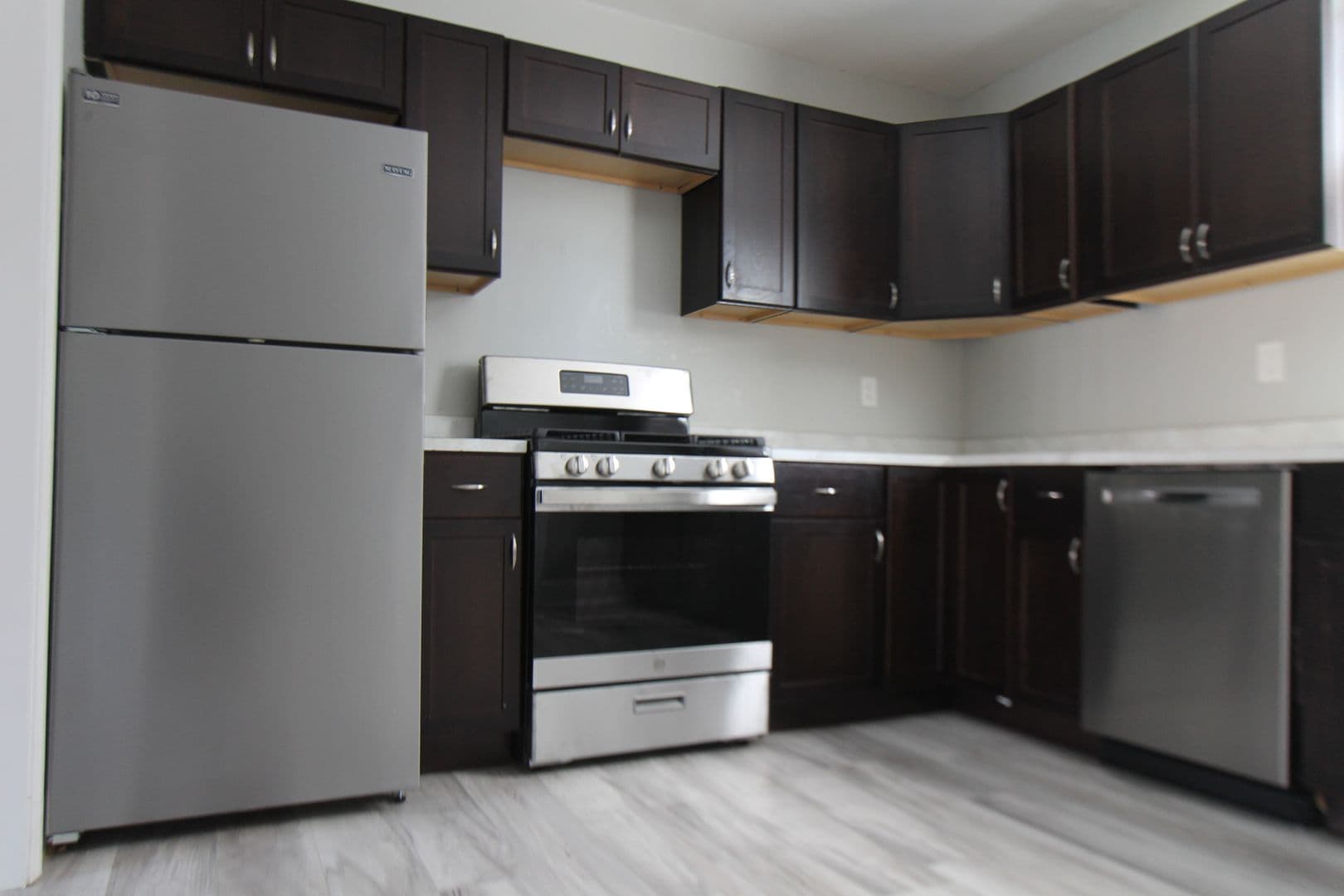 Detroit Apartment: 18714-16 Greenlawn St.