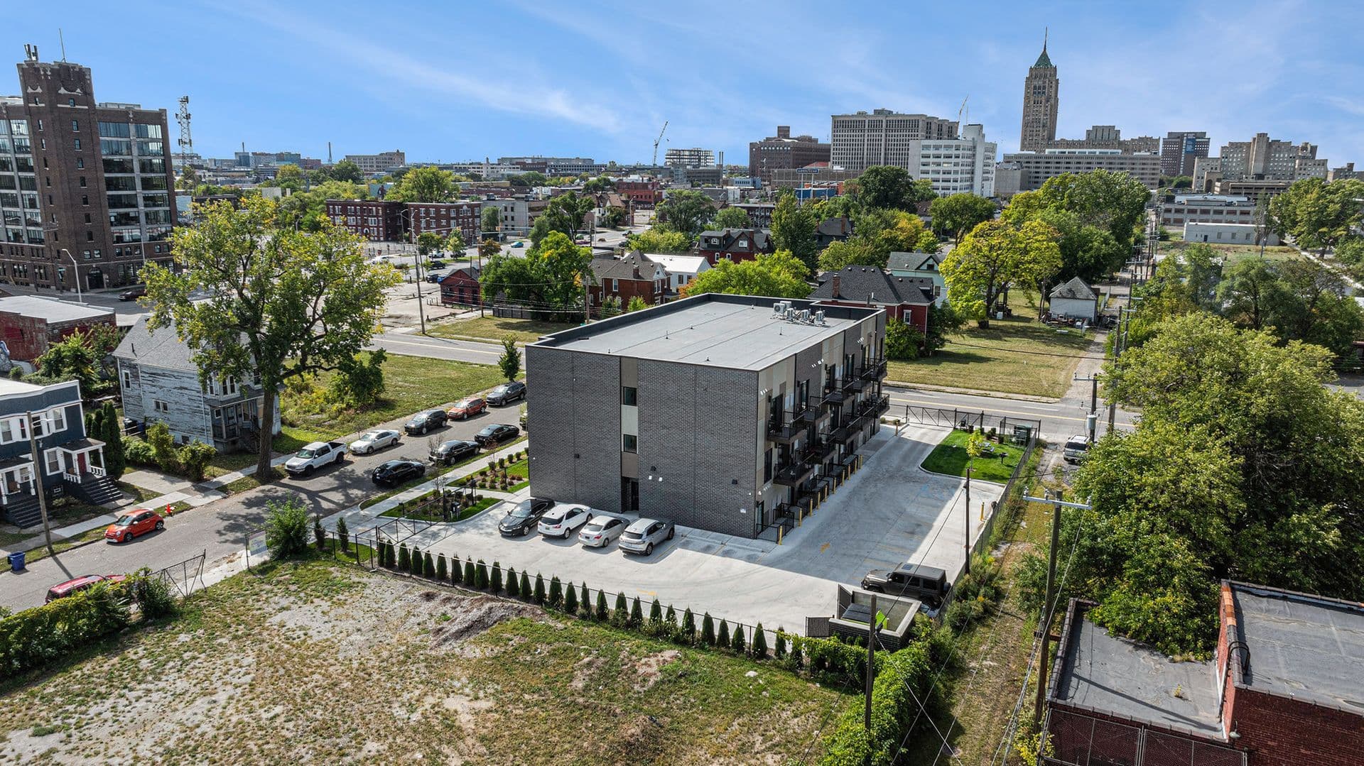 DETROIT Apartment: 503 Horton Street
