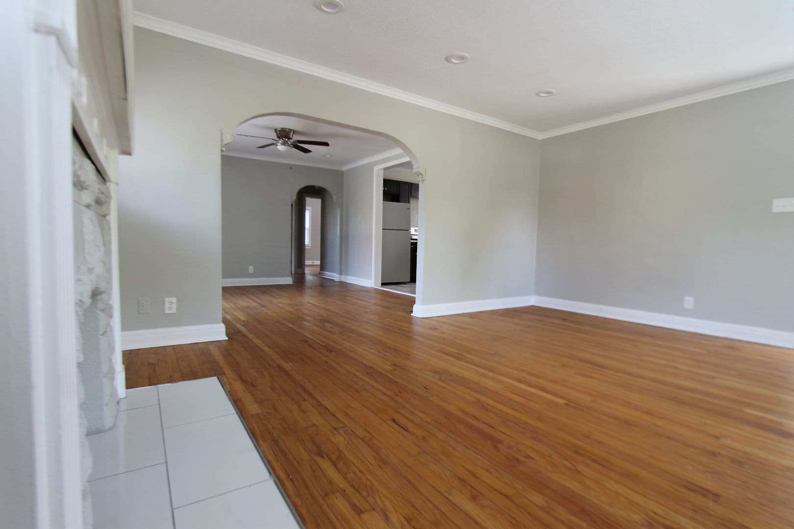 Detroit Apartment: 18714-16 Greenlawn St.