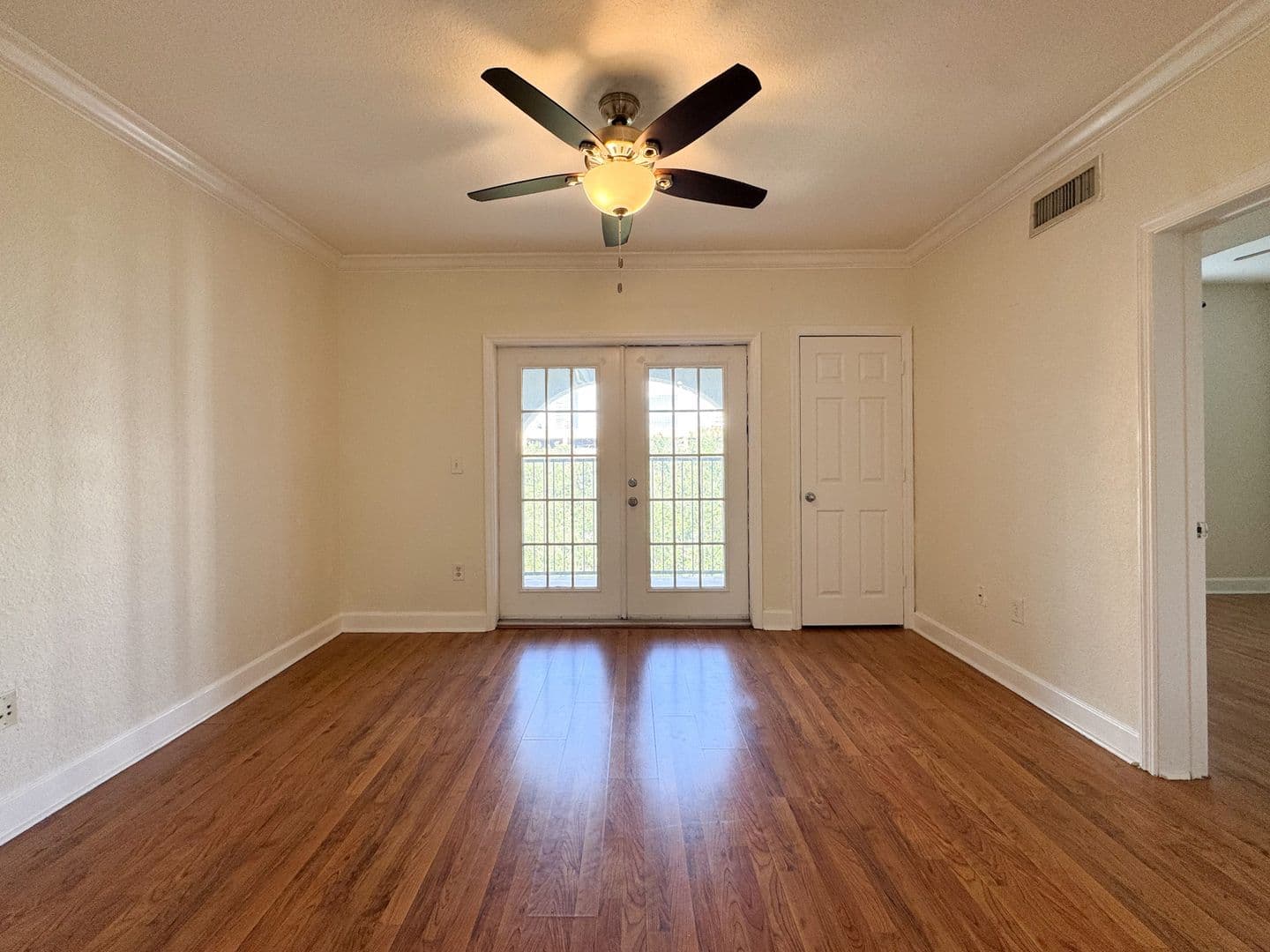 Orlando Condo: 206 E South St