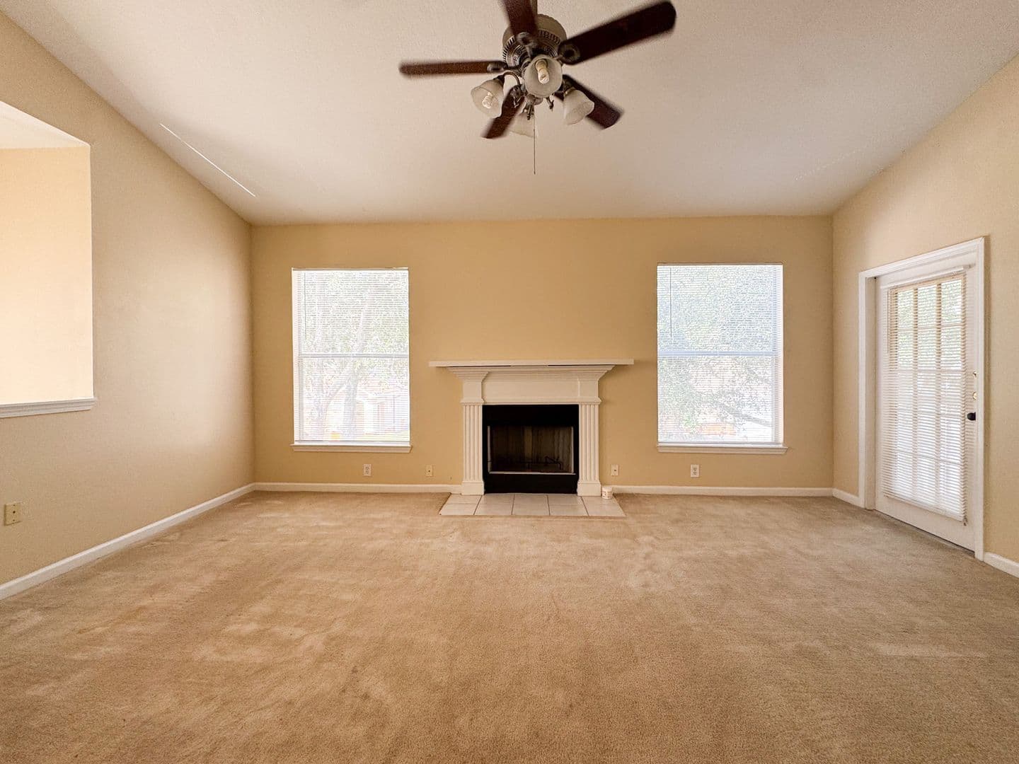 Tampa Condo: 10561 Villa View Circle