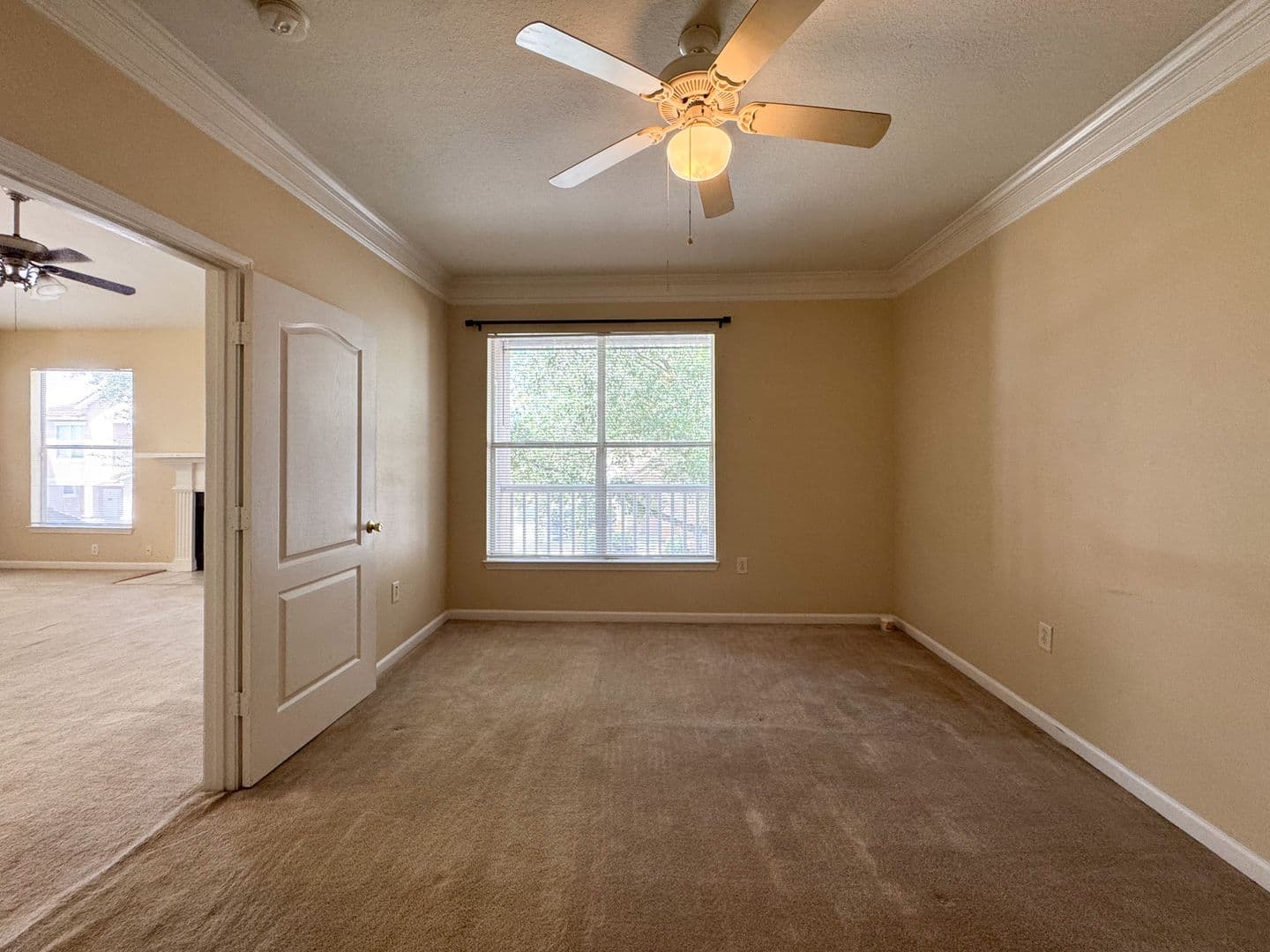 Tampa Condo: 10561 Villa View Circle