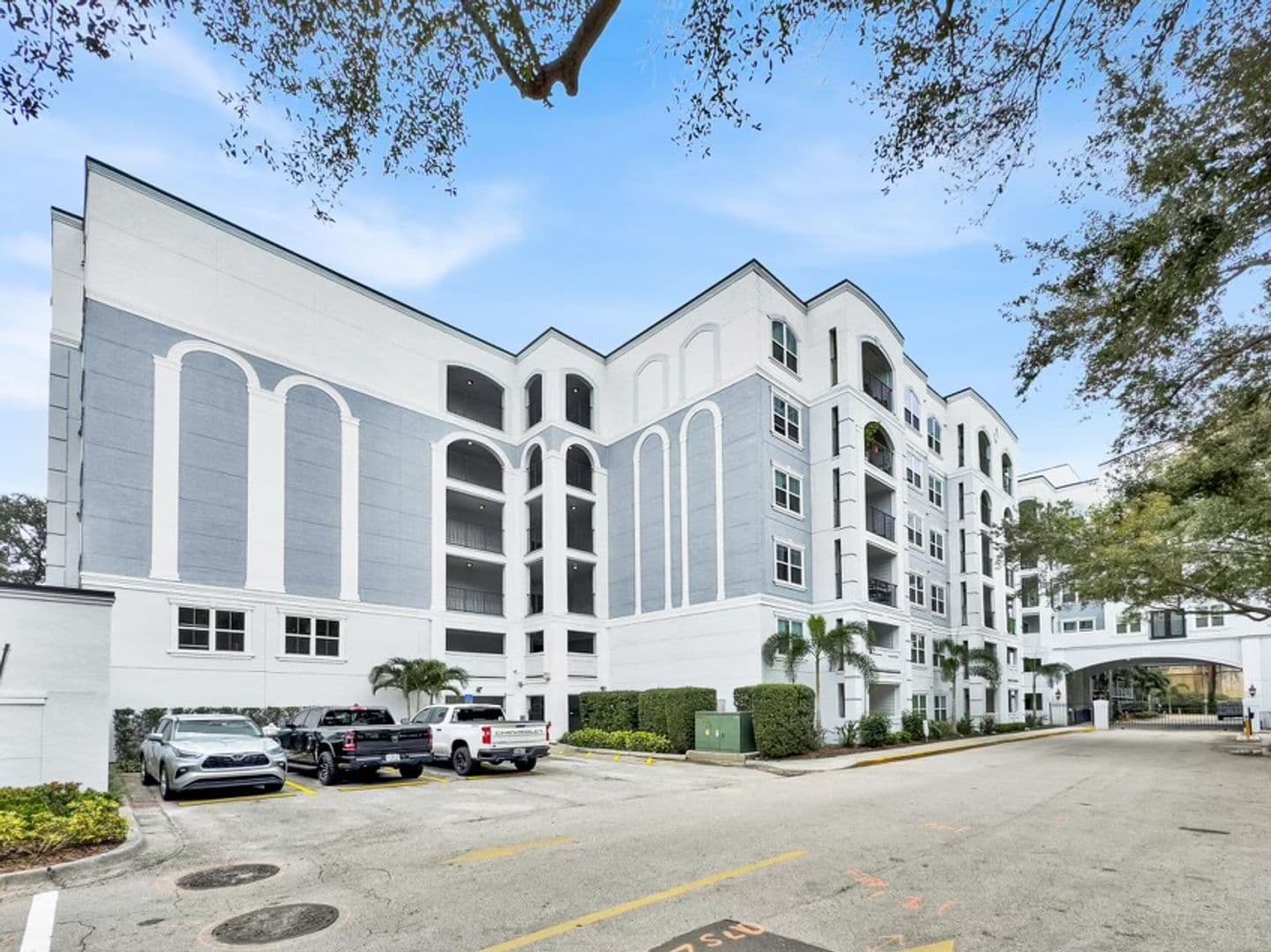 ORLANDO Condo: 304 E South St
