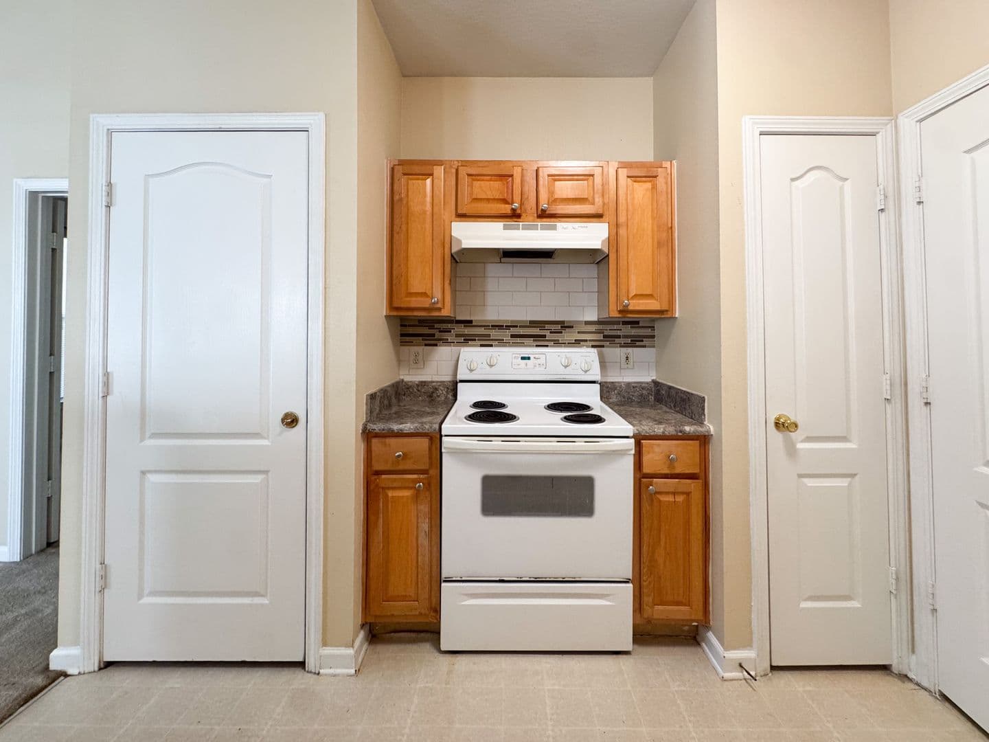 Tampa Condo: 10561 Villa View Circle