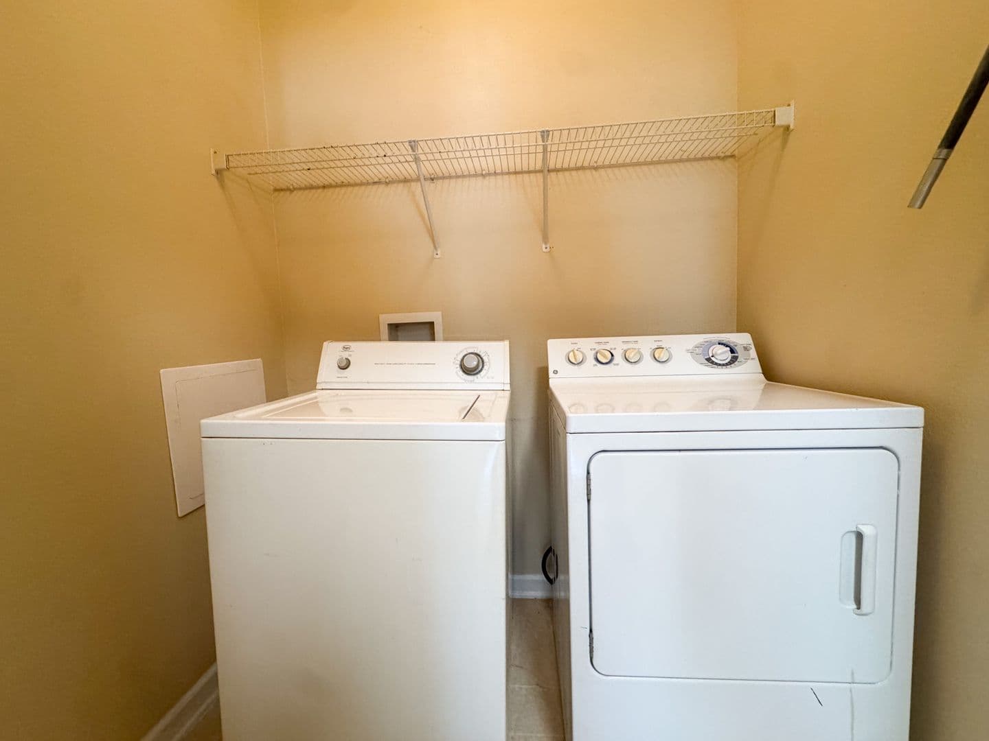 Tampa Condo: 10561 Villa View Circle