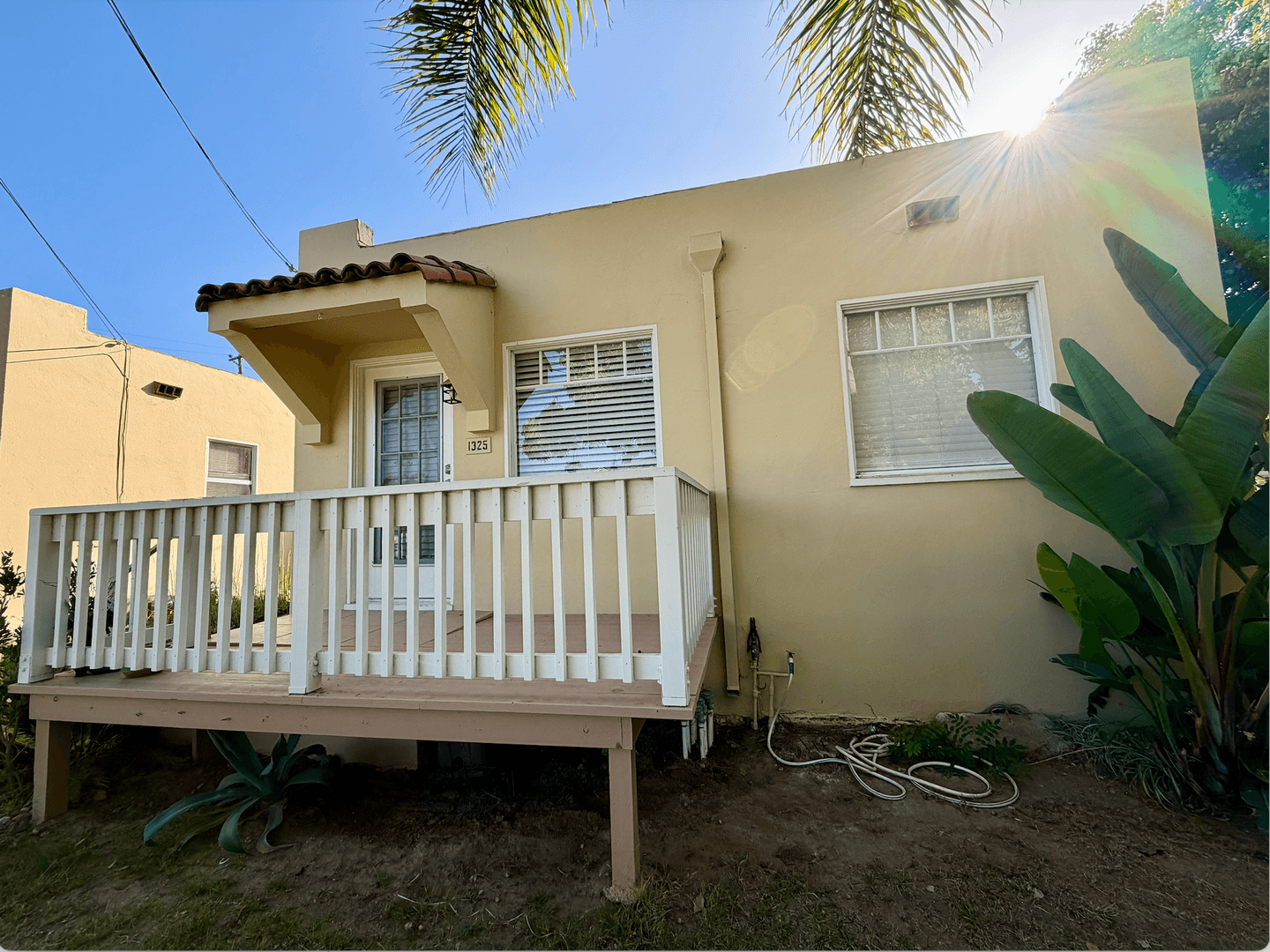 Santa Barbara House: 1325 Laguna St