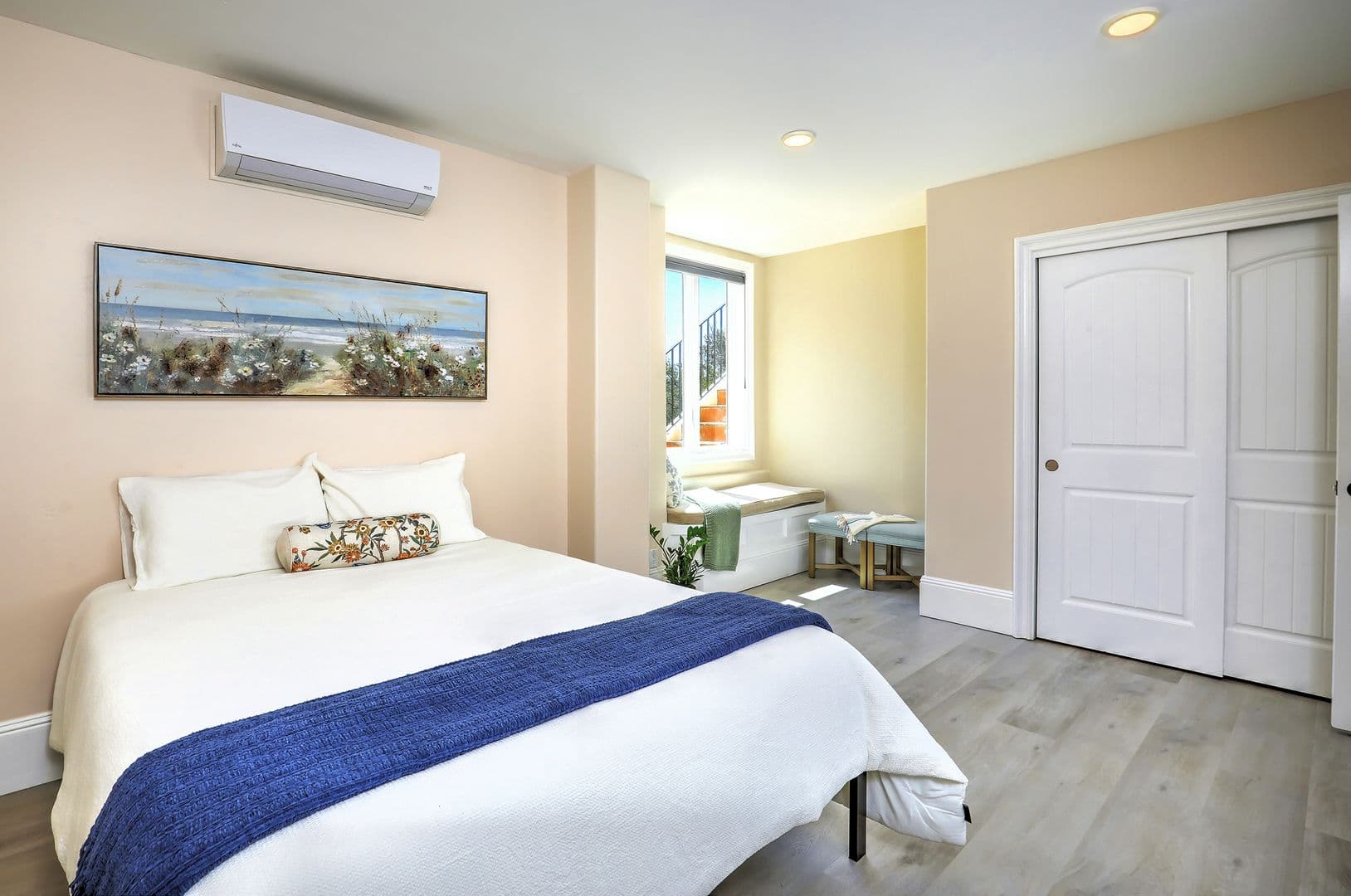 Santa Barbara House: 731 Las Canoas Pl- Unit A