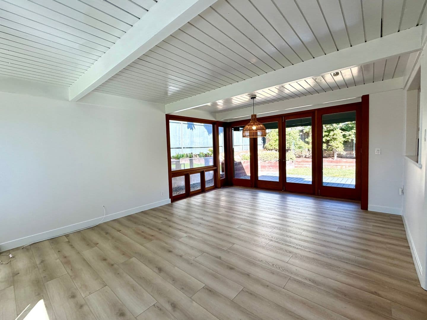 Santa Barbara House: 222 La Jolla Drive