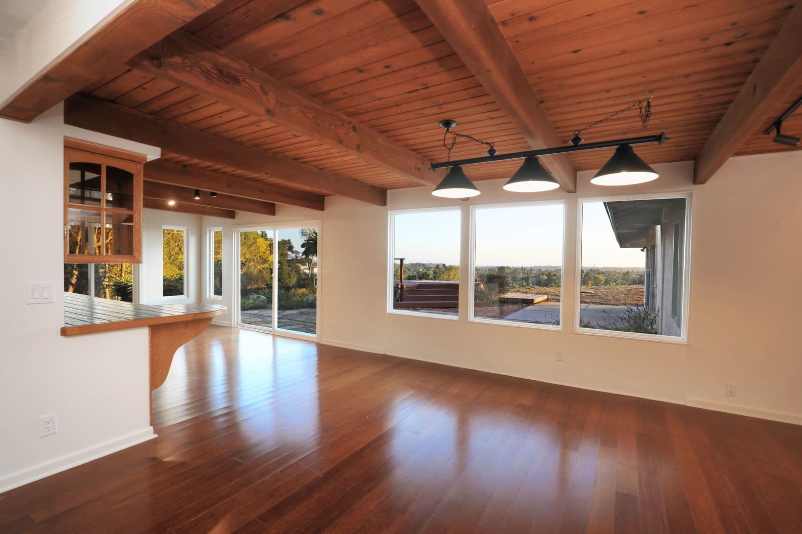 Goleta House: 5699 Via Salerno