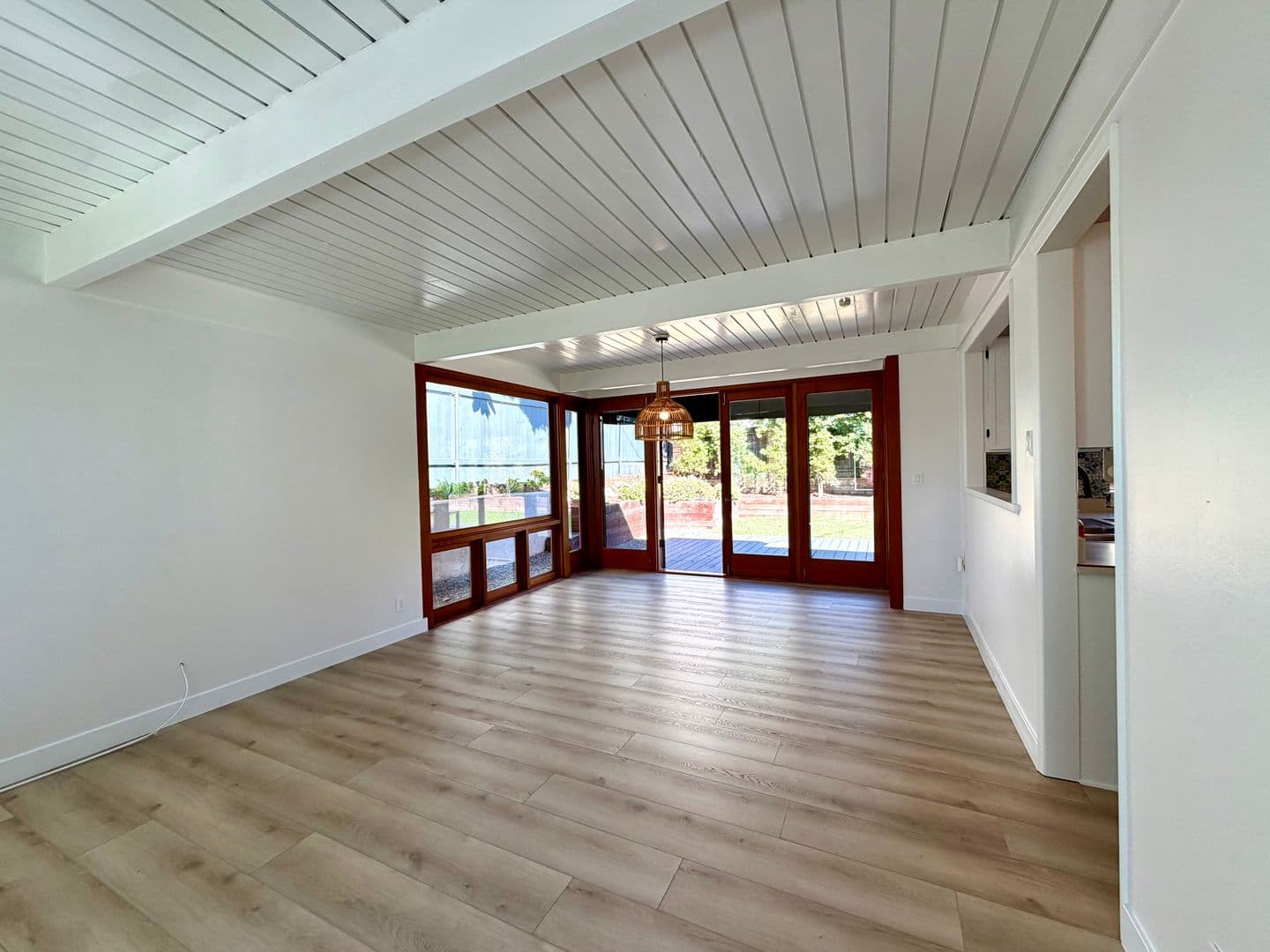 Santa Barbara House: 222 La Jolla Drive