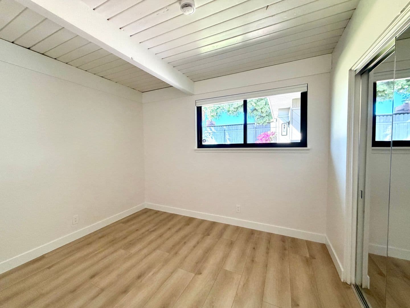 Santa Barbara House: 222 La Jolla Drive