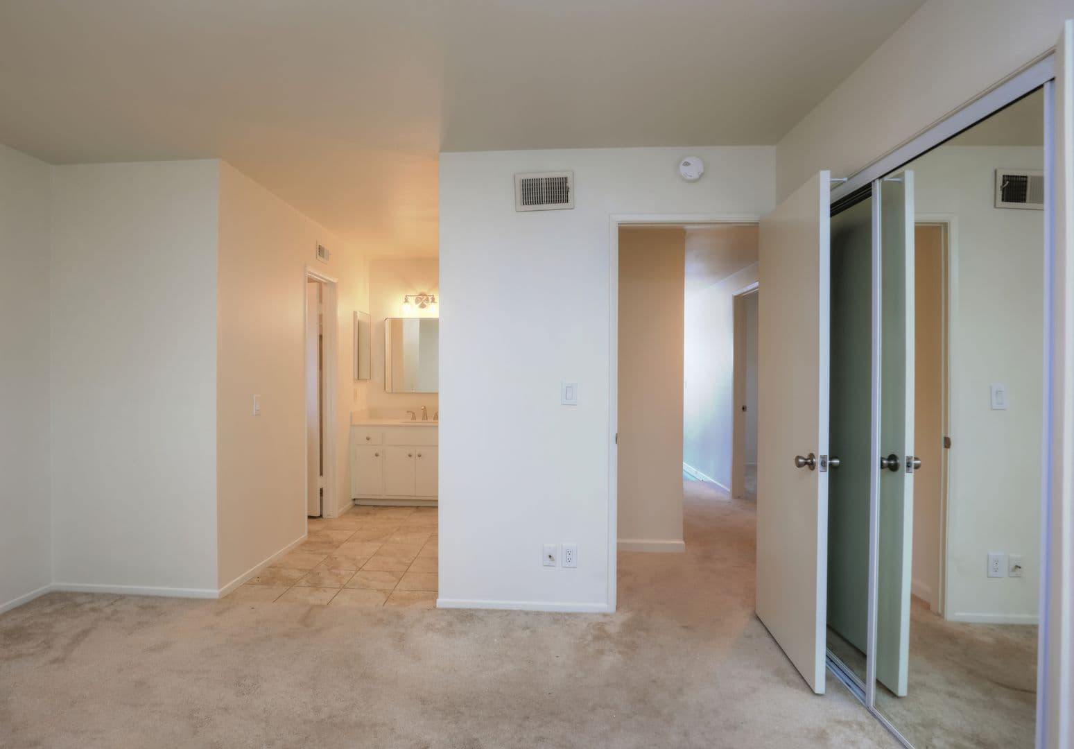 Goleta House: 5699 Via Salerno