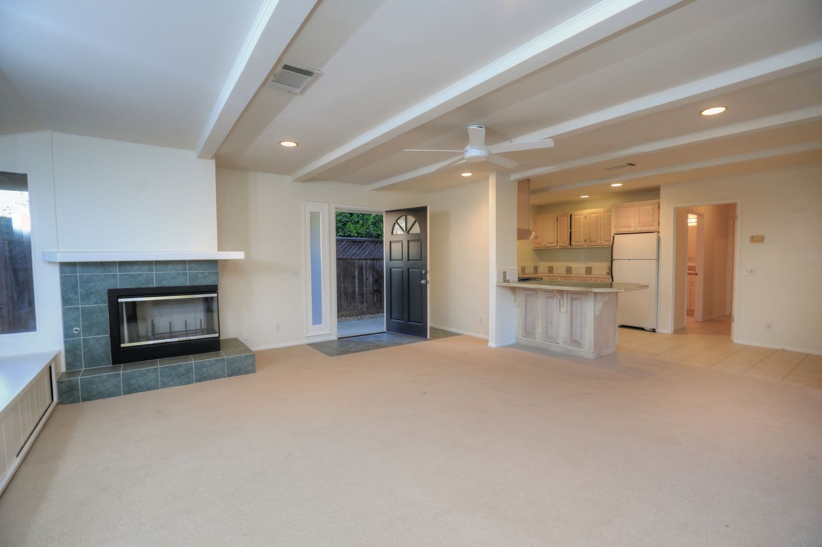 Goleta House: 5699 Via Salerno