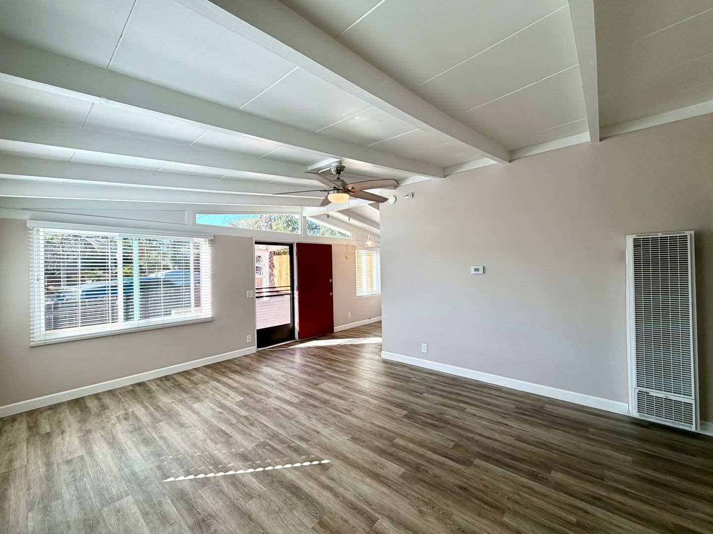Santa Barbara House: 34 A Betty Drive