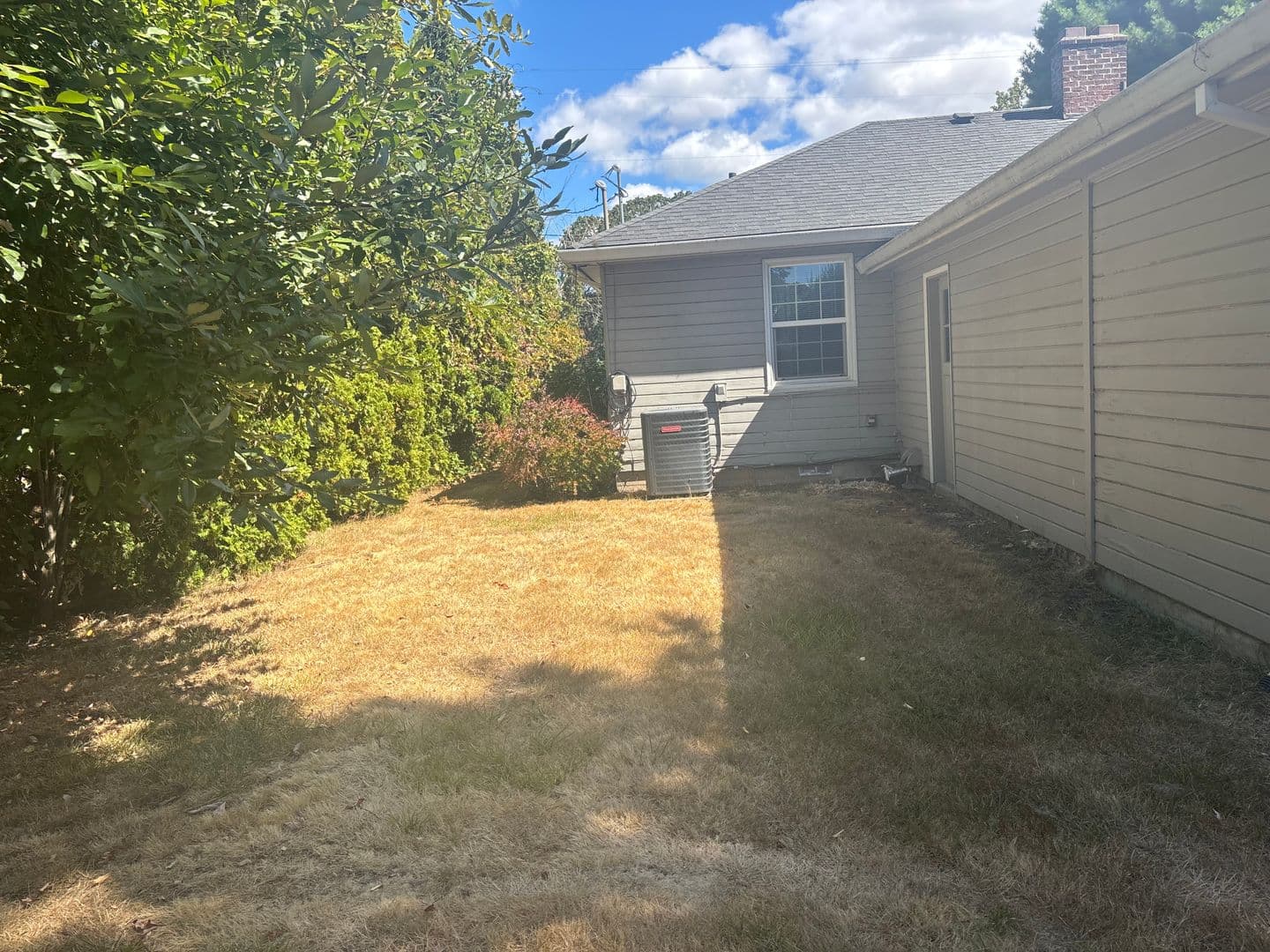 Aloha House: 3325 SW 182nd Ave