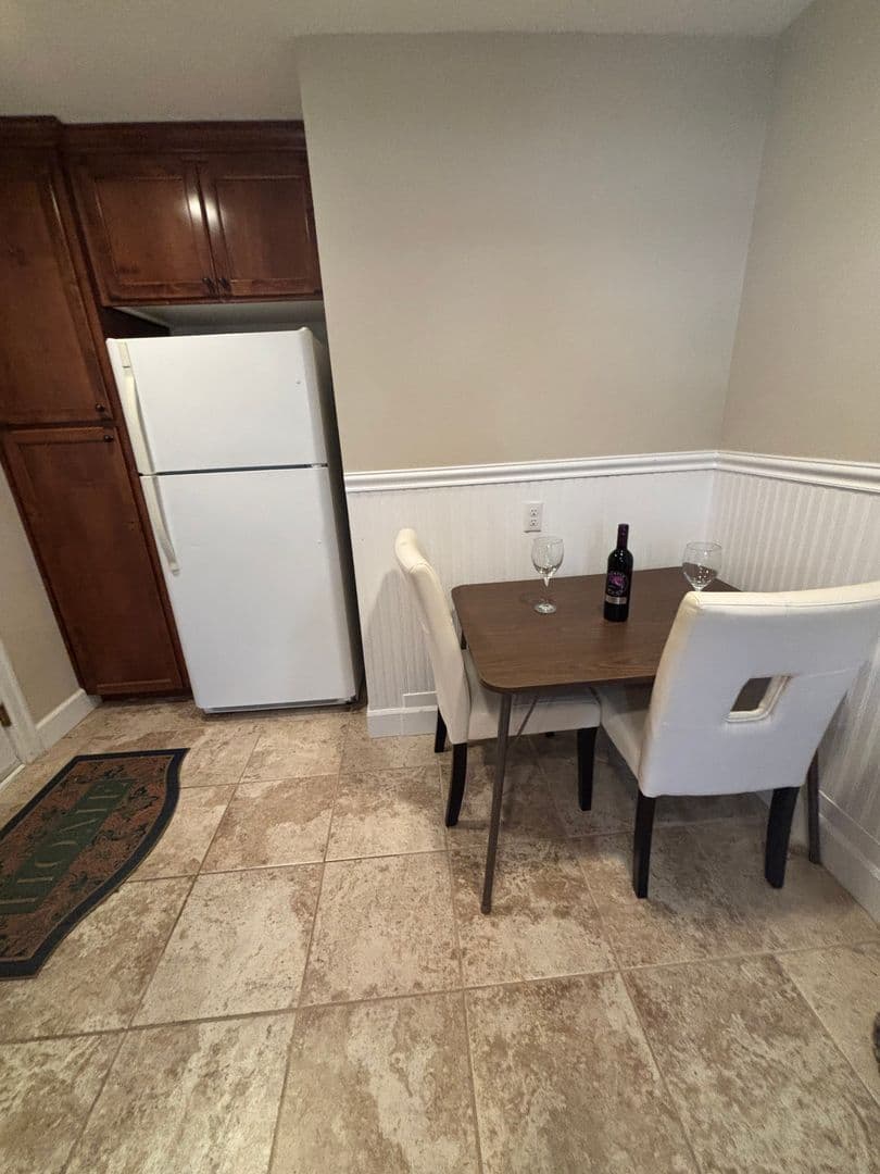 Aloha House: 3325 SW 182nd Ave