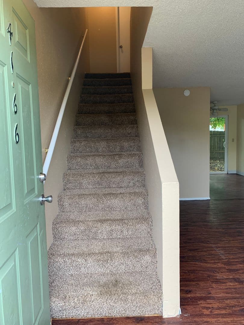 Beaverton Townhome: 4166 SW 170th Ave.