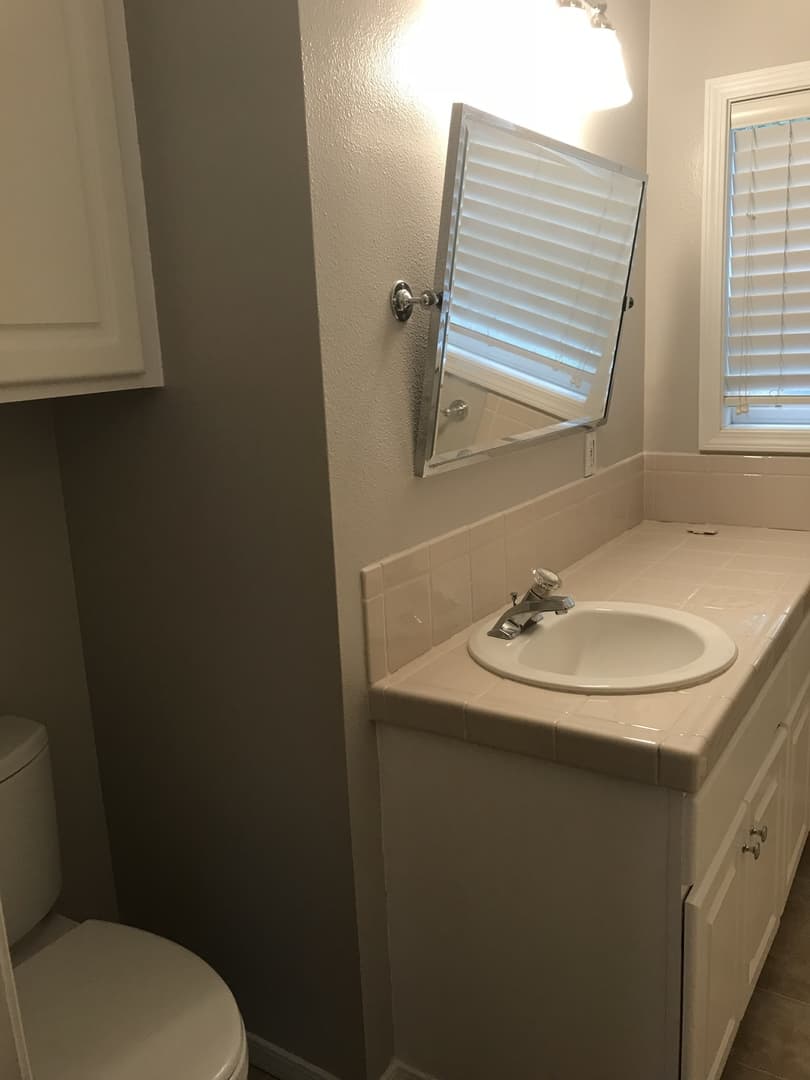 Portland House: 11950 NW Thompson Rd