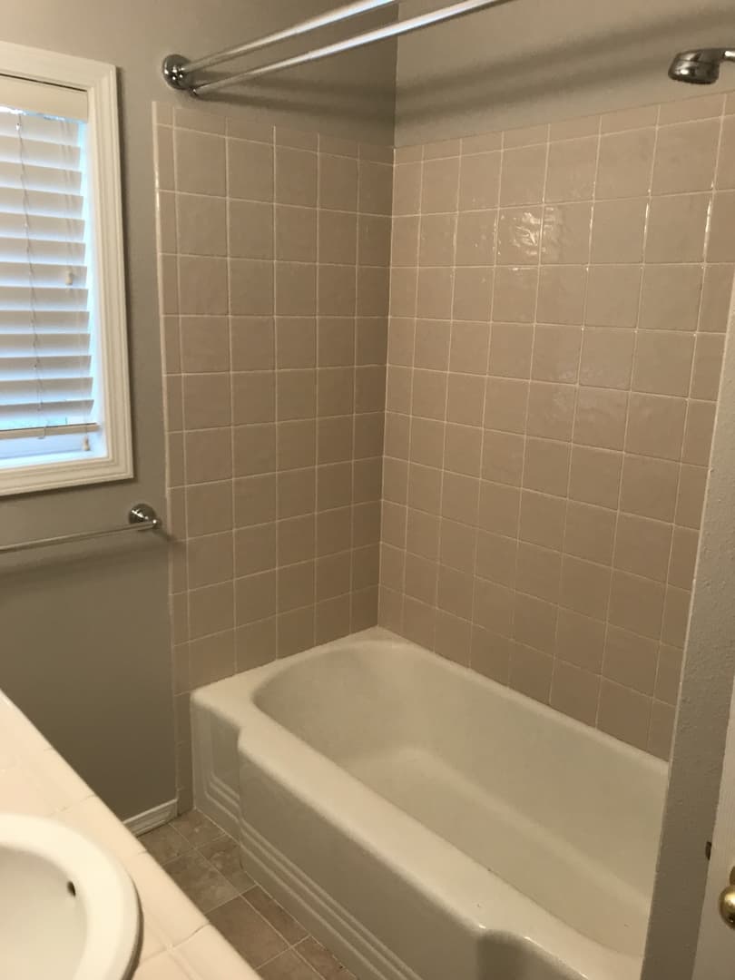 Portland House: 11950 NW Thompson Rd