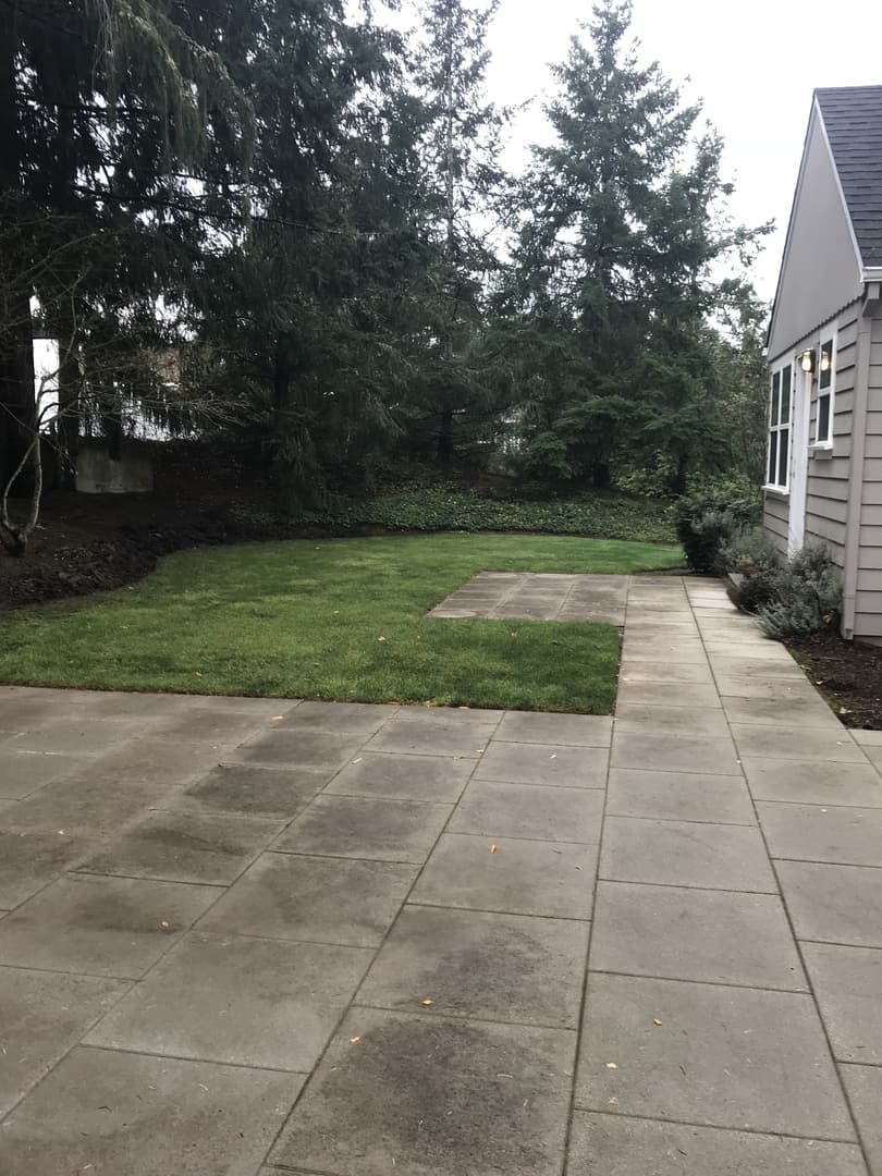 Portland House: 11950 NW Thompson Rd