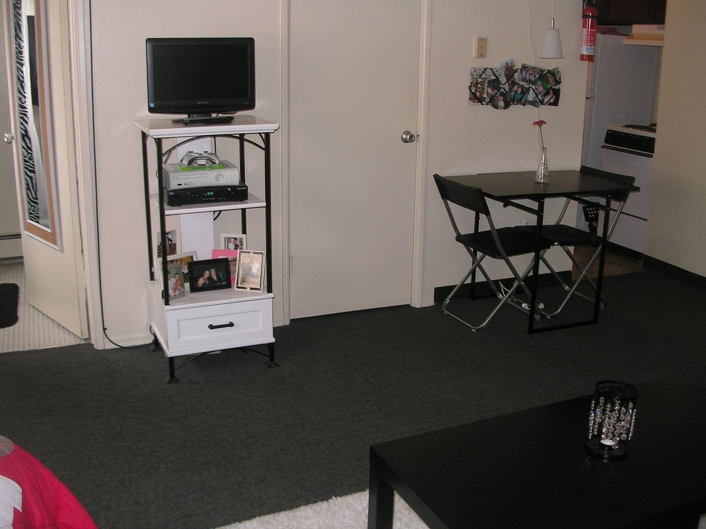 Oxford Apartment: 712 S Poplar Street