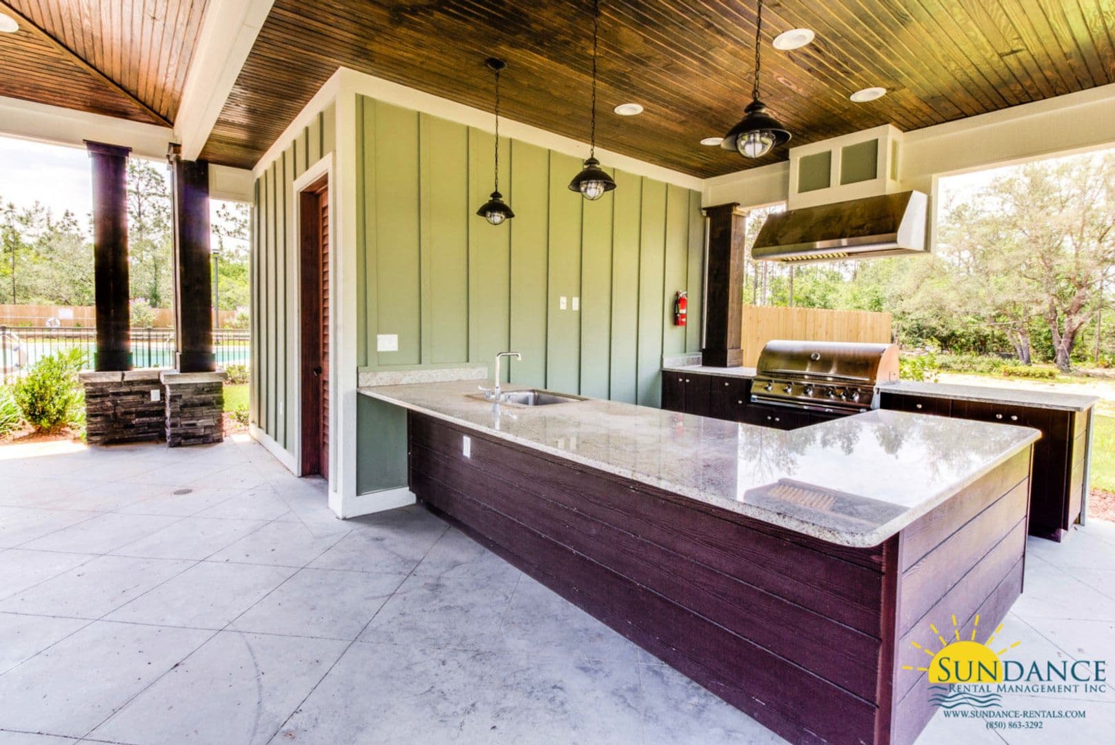 Crestview House: 930 Merganser Way