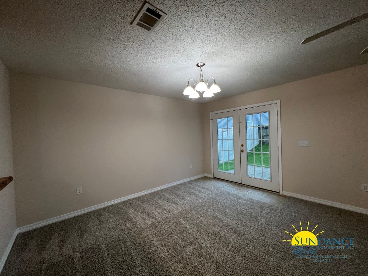 Crestview House: 303 Dahlquist Drive
