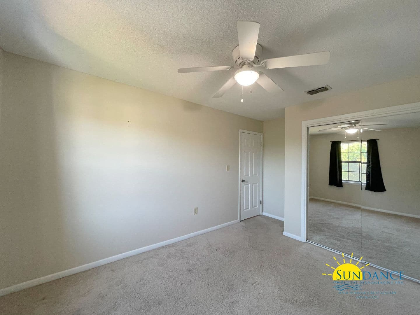 Shalimar Townhome: 133 4th Avenue