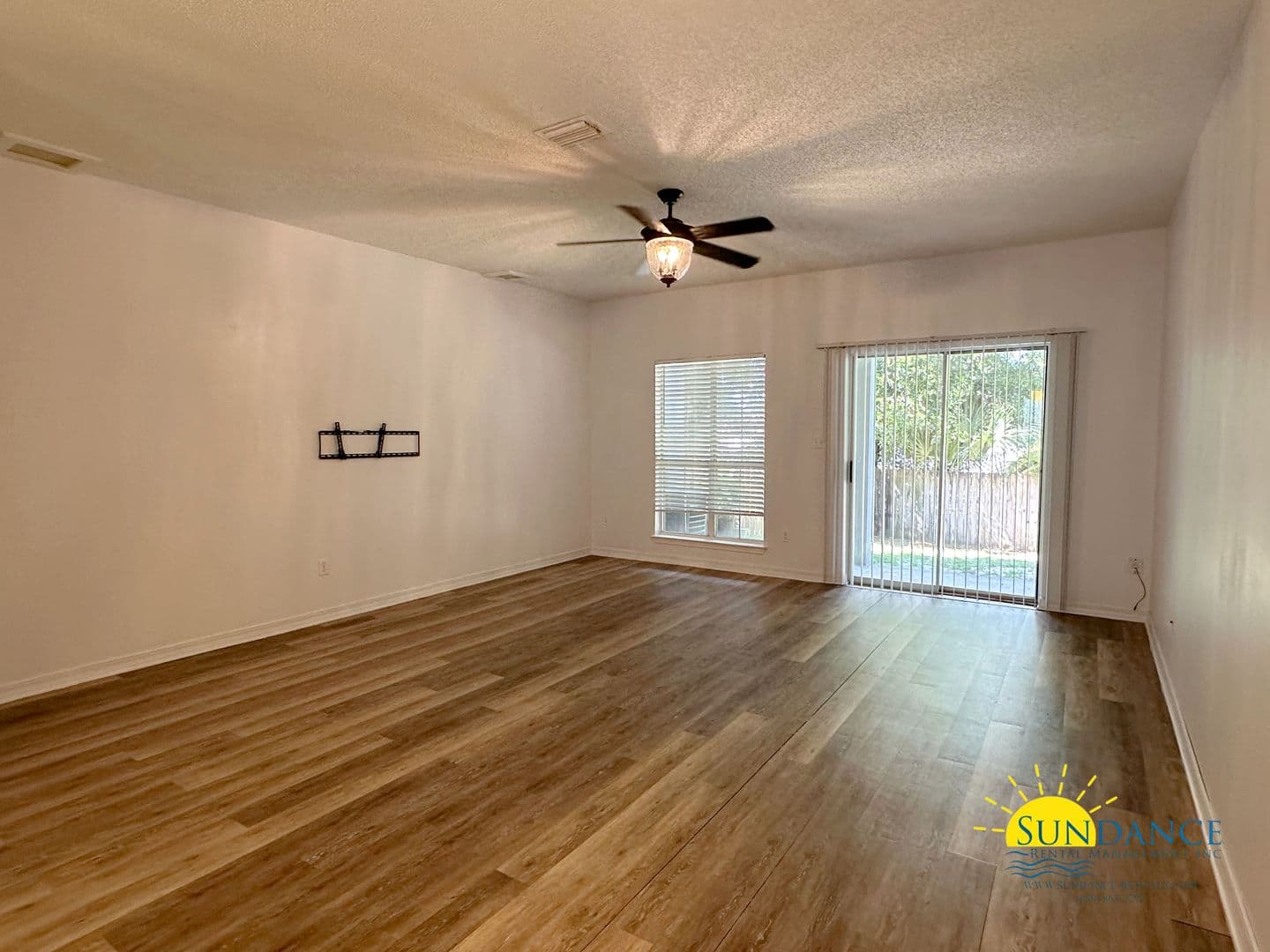 Navarre Townhome: 2817 Bay Club Drive