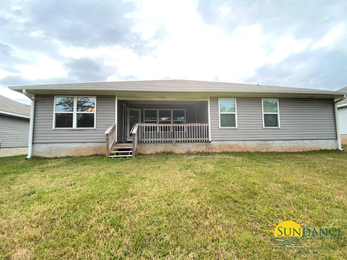 Crestview House: 4636 Plover Drive